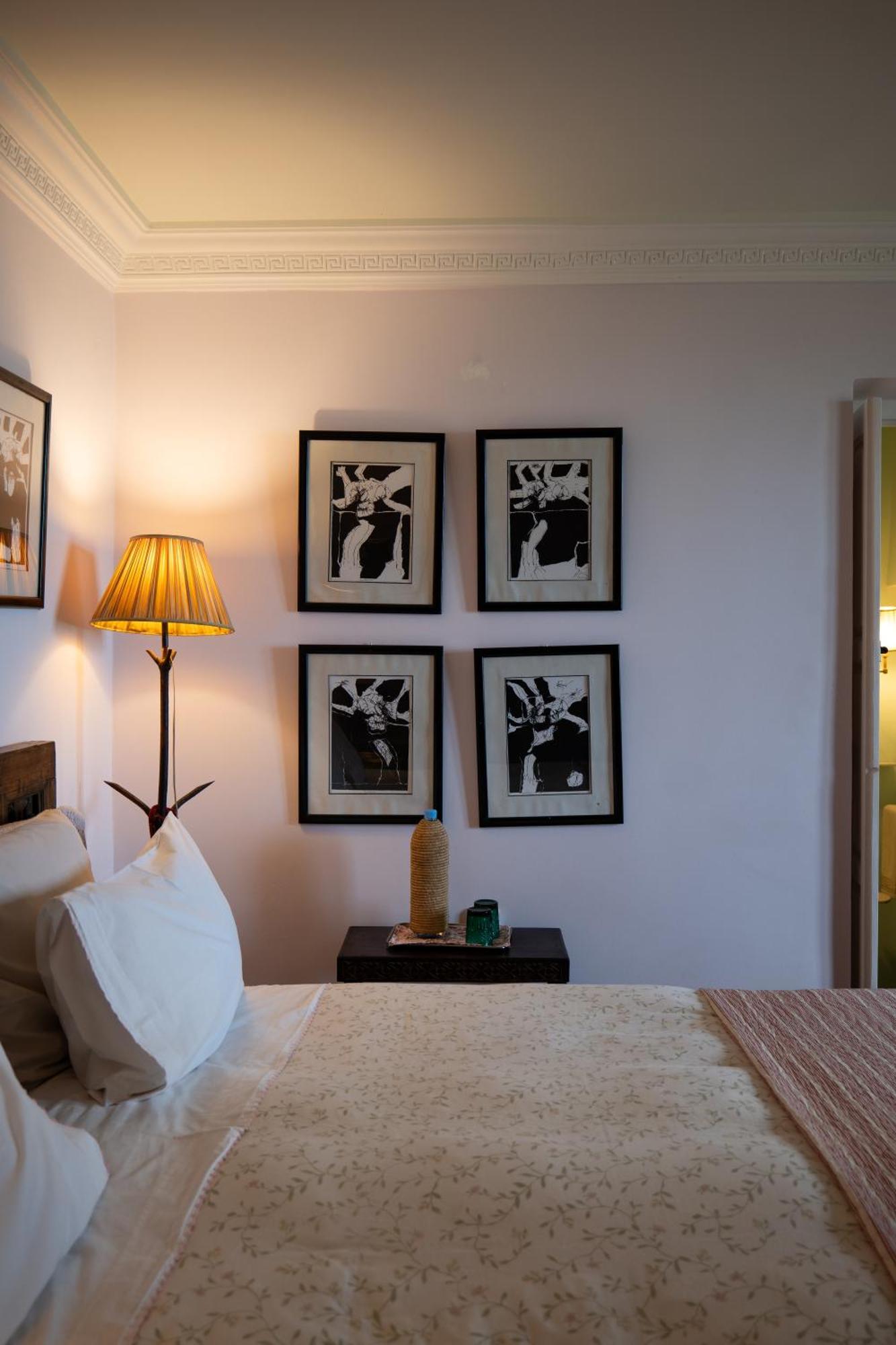 Aux 3 Portes Tanca Dış mekan fotoğraf